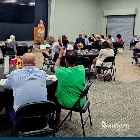 Semmes Chamber of Commerce .